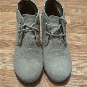 Beige Toms Wedges.